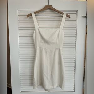 Aritzia Wilfred Aperture Dress. Worn once.